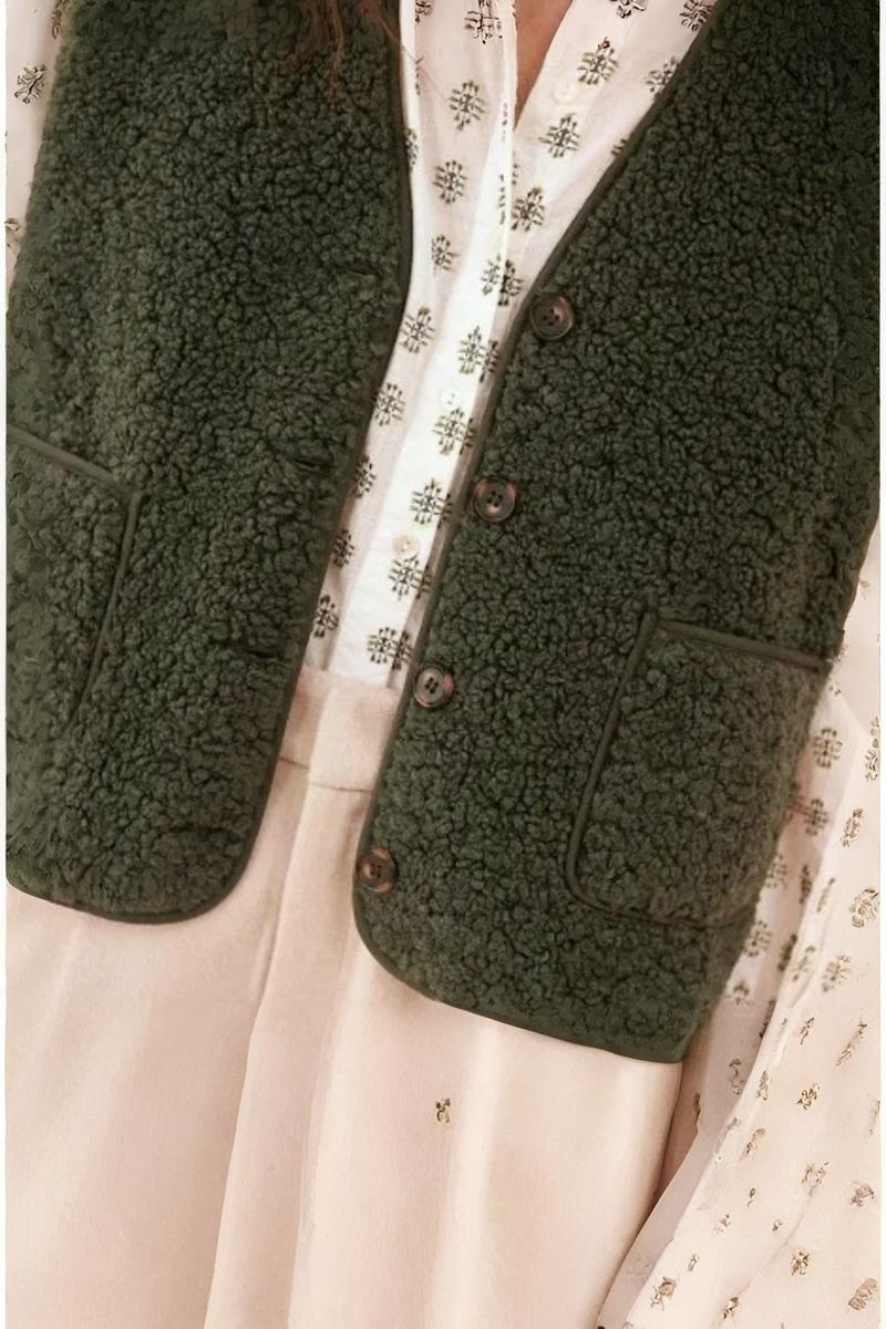 CHALECO BORREGUILLO POLA COLOR KAKI 1